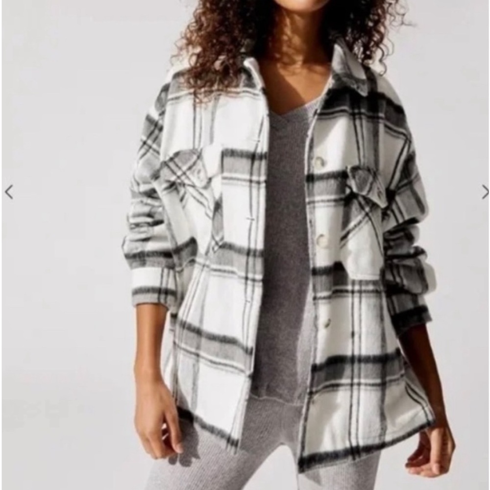 Carbon 38 Boyfriend Plaid Shacket